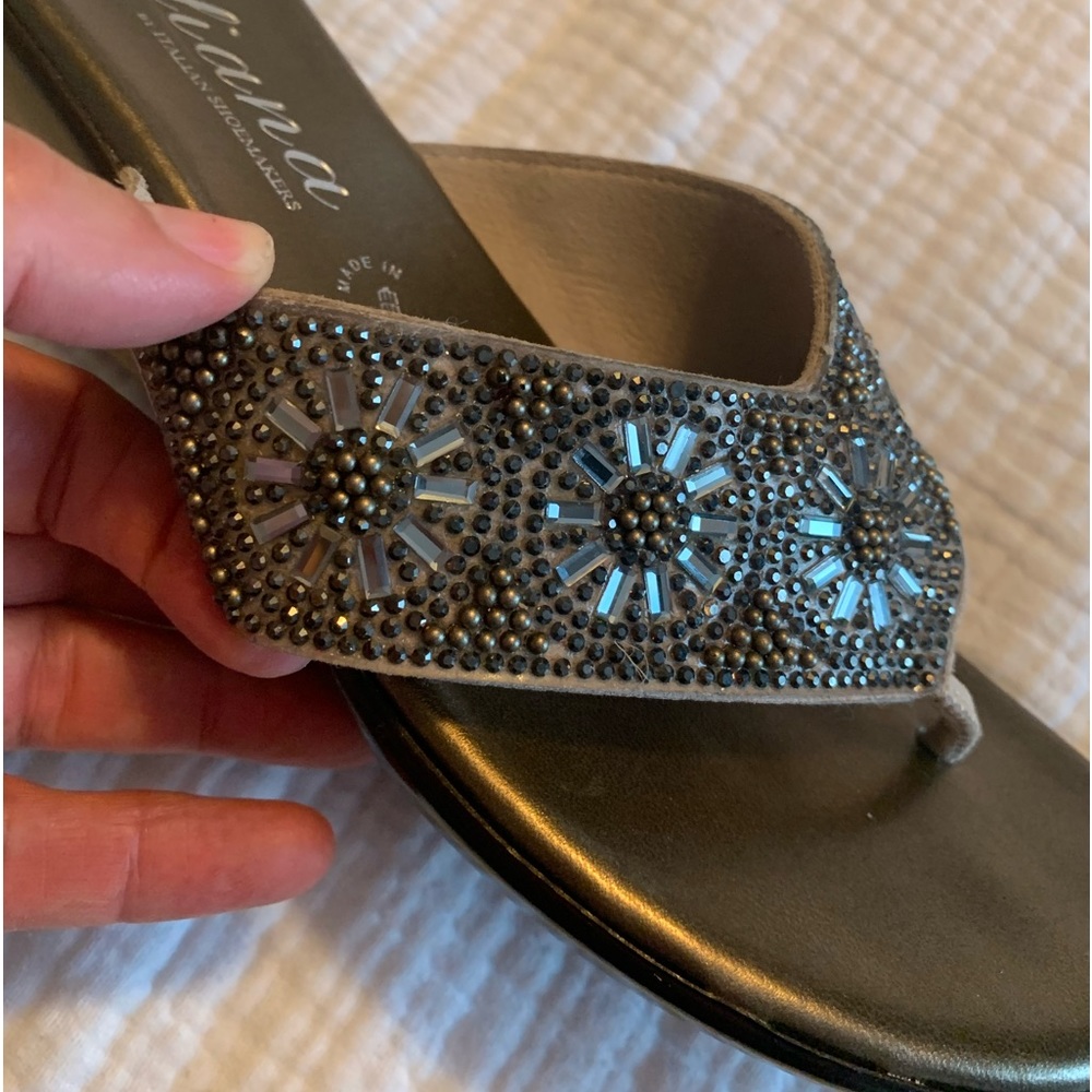 Italliana by Italian shoemakers summer wedge